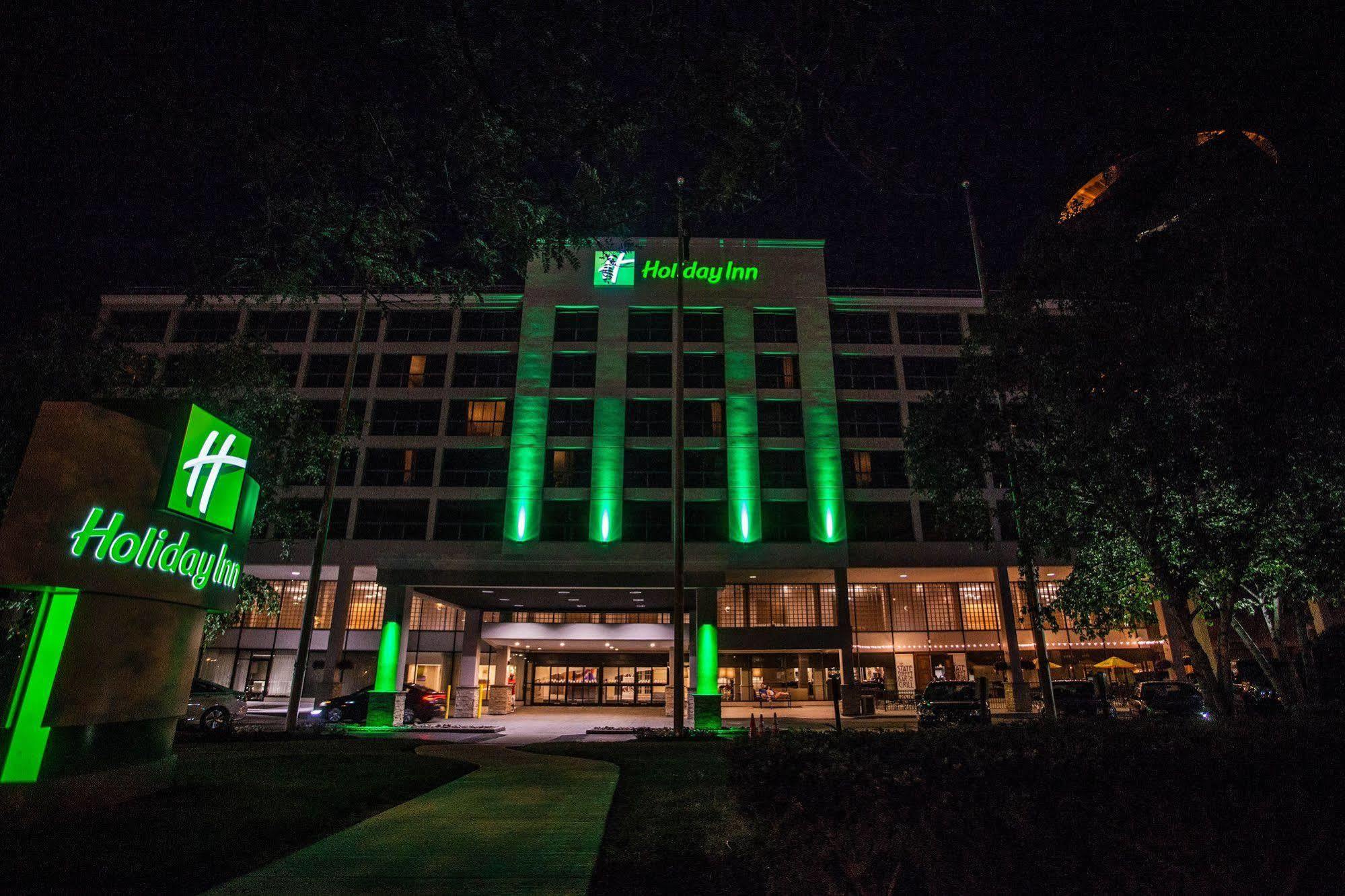 Wyndham Rochester Downtown Exterior photo